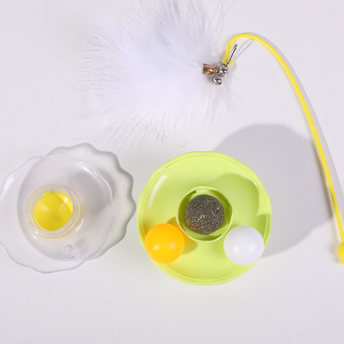 Plastic Cat Playing Toy Tumbler Ball with Feather Silver Bell